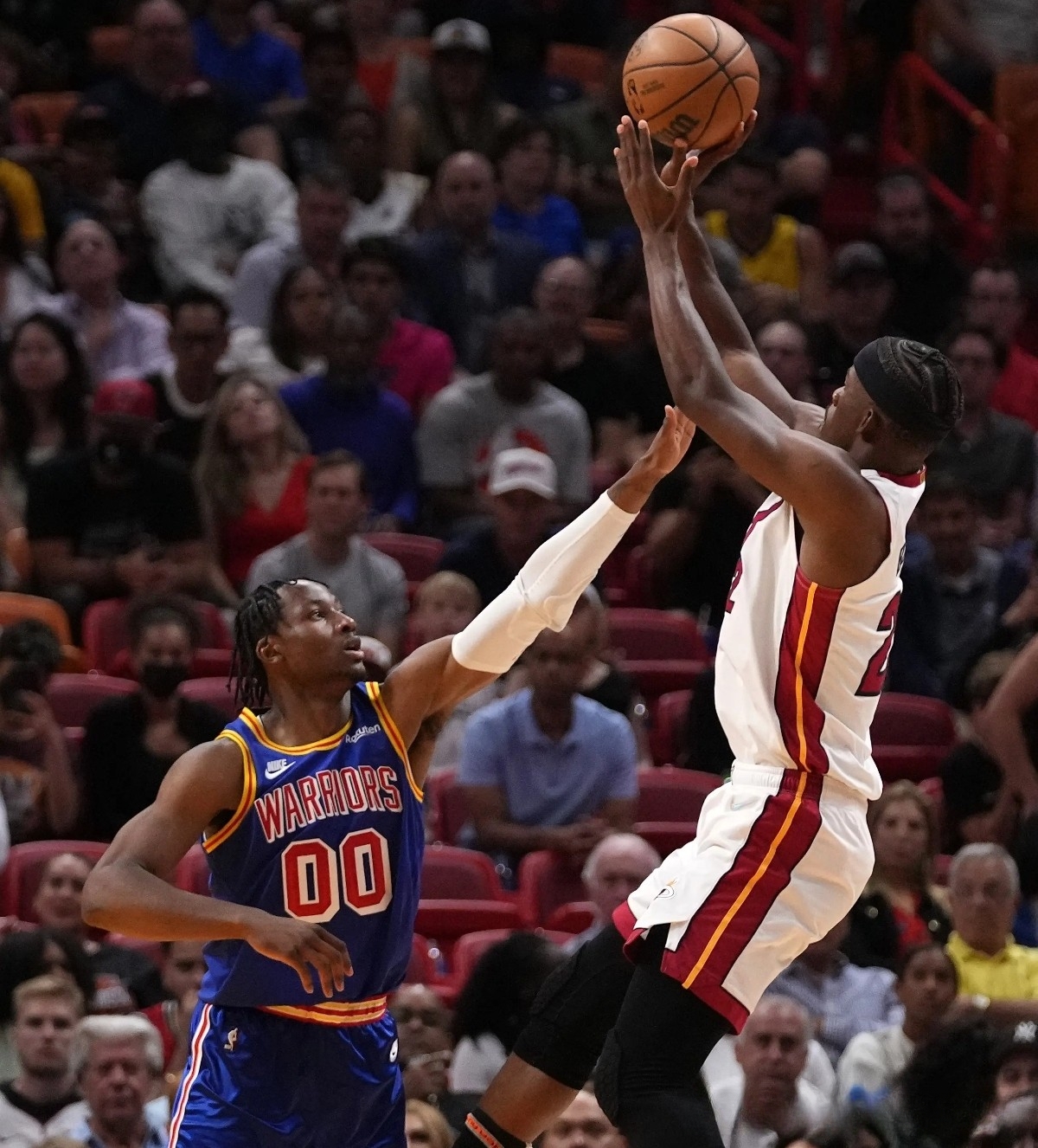 问鼎娱乐-NBA常规赛倒计时；迈阿密热火最后时刻回应争议；细节引发关注；更衣室稳定；官宣口径保持一致的简单介绍