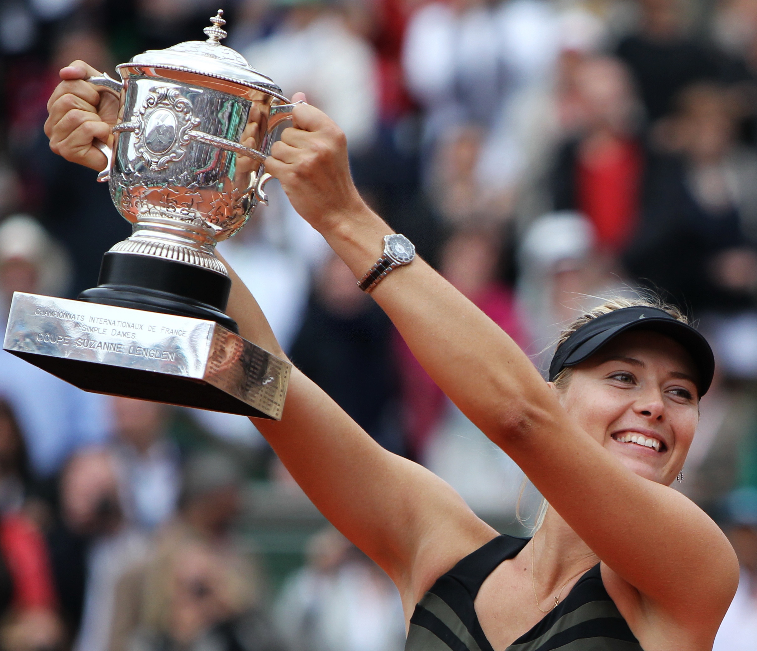 问鼎娱乐-包含莎拉波娃在塞尔维亚队比赛中挺进下一轮，势不可挡引发热议！的词条