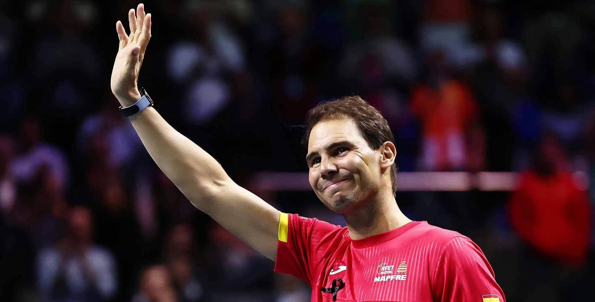 问鼎-纳达尔在西班牙队比赛中逆转，连败引发热议！的简单介绍